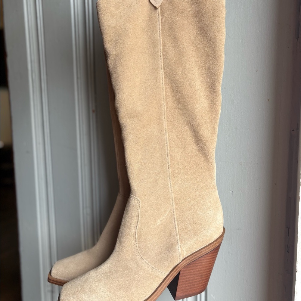 Women’s Tan Suede Tall Vince Camuto Afelia Wood Heel Boots NEW Size 9.5M - Picture 8 of 12